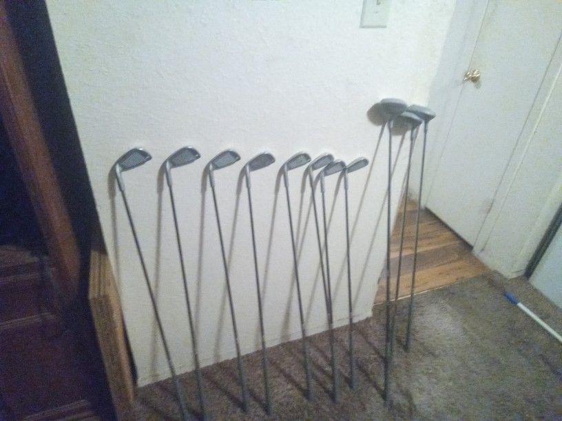 Dunlop Golf Clubs