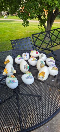 R MIRANDA EGG HATCHING COLLECTION MAKE A OFFER