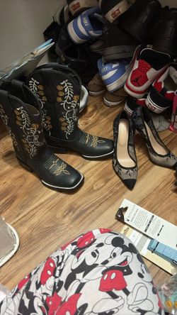 Boots & Heels