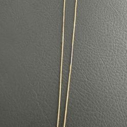 Vintage 925 sterling silver infinity pendant 18” necklace golden color  In good condition
