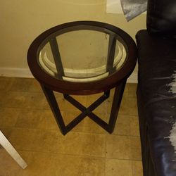 Two Matching End Tables 