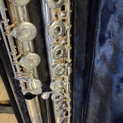 Gemeinhardt Gold Lip 30SB Flute 