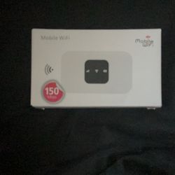 Mobile Hotspot Portable No eSIM Card In It And No Charge Charge Is Usb-c