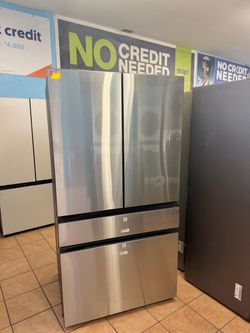 Samsung Bespoke Counter-Depth 4-Door French Door Refrigerator (23 Cu. Ft.) with Beverage Center