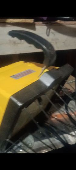 Par de lámparas con su pedestal, además 3 brakes de 150A
