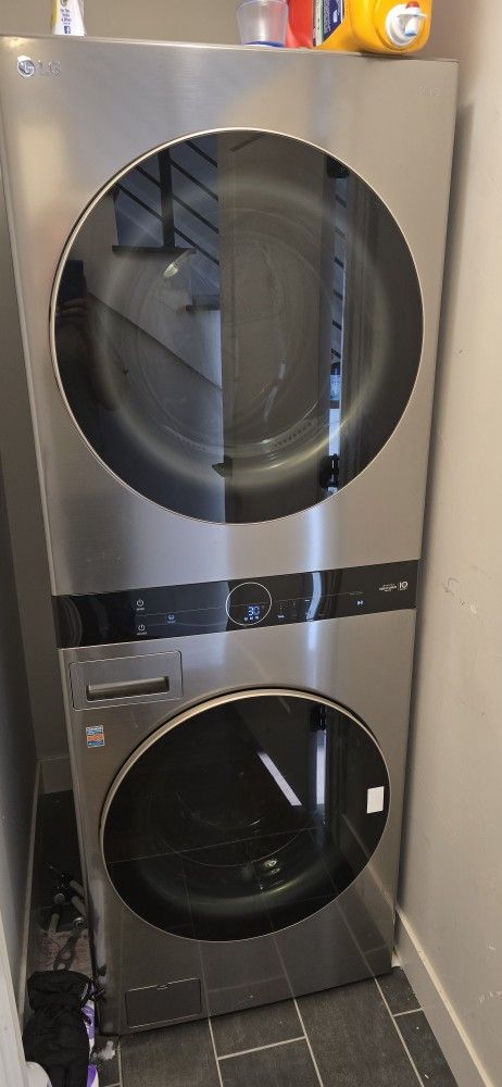 LG WashTower Electric Stacked Laundry Center Front Load Washer/Dryer