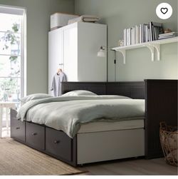 Pull out bed