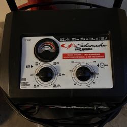 Schumacher Wheeled Manual Battery Charger/Engine Starter, 6/12 Volt, 10/20/40/200 Amp