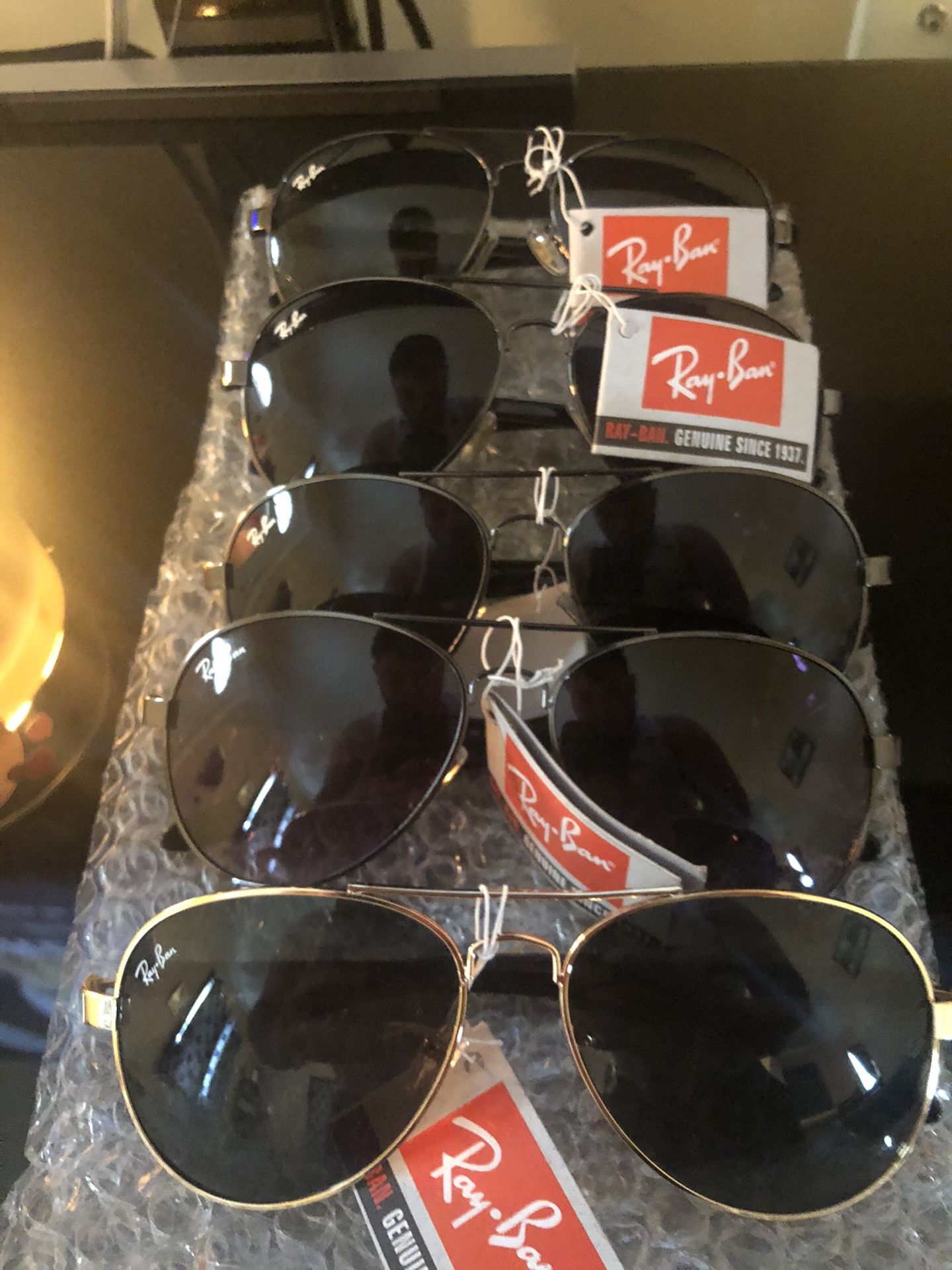 Men’s Raybans