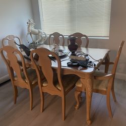 Dining Set