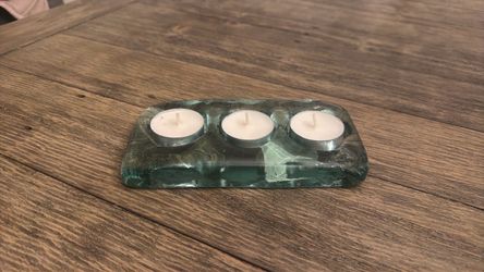 Candle holder