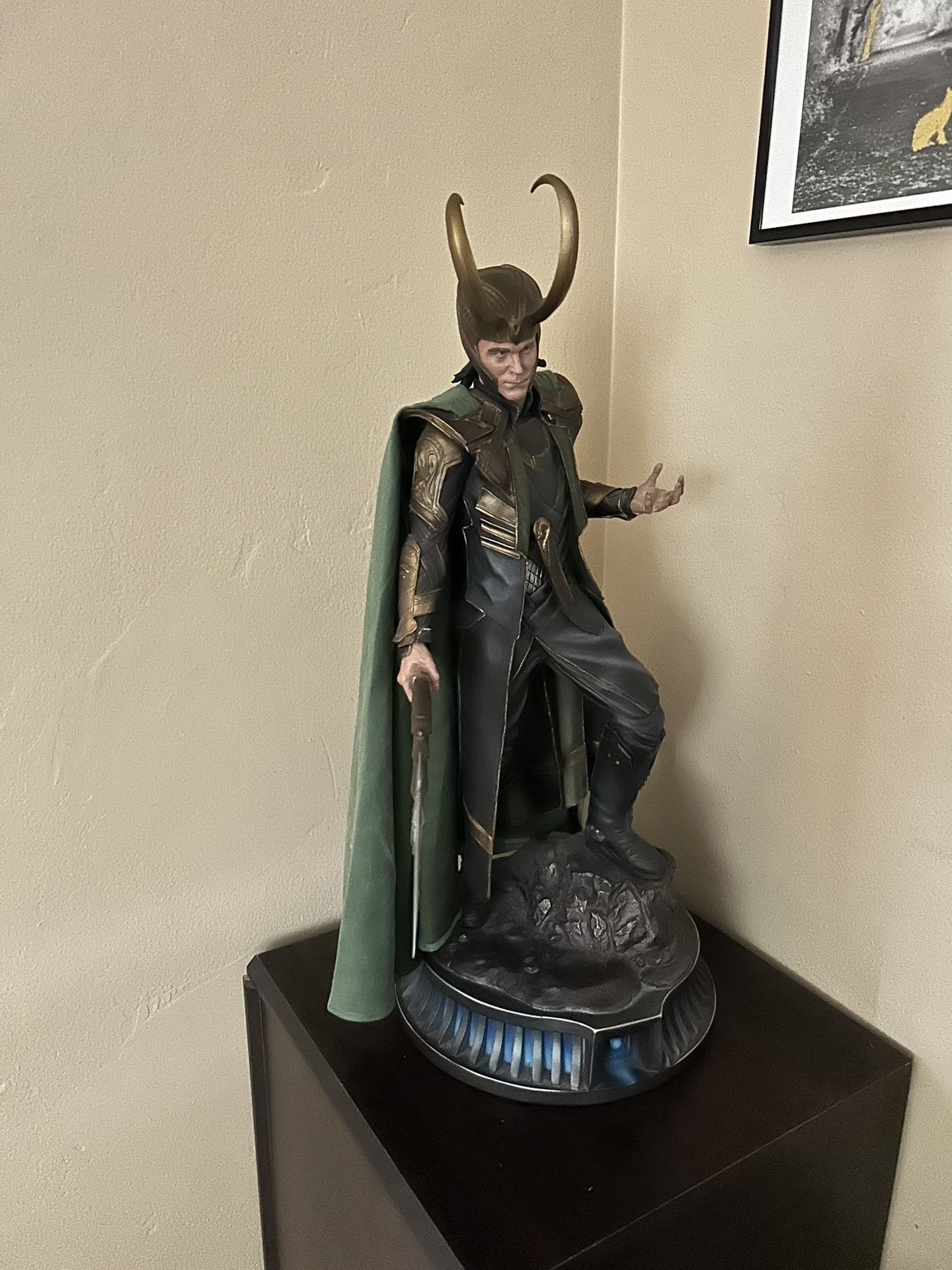 Loki Statue