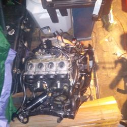 Complete Yamaha R6 Motor