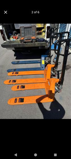 100s of palletjacks $199-299/Crowns299