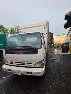 2007 GMC BOX TRUCK