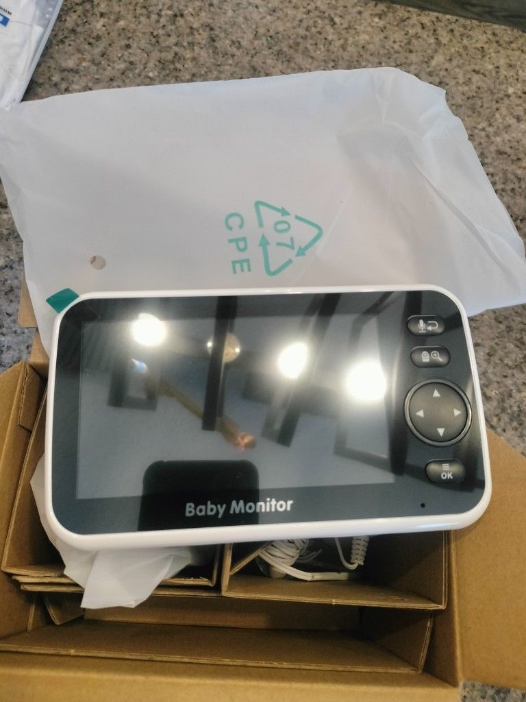 Maxi Cosi Digital Wireless Video Baby Monitor Model MC6350 NEW in box for  Sale in Ladera Ranch, CA - OfferUp