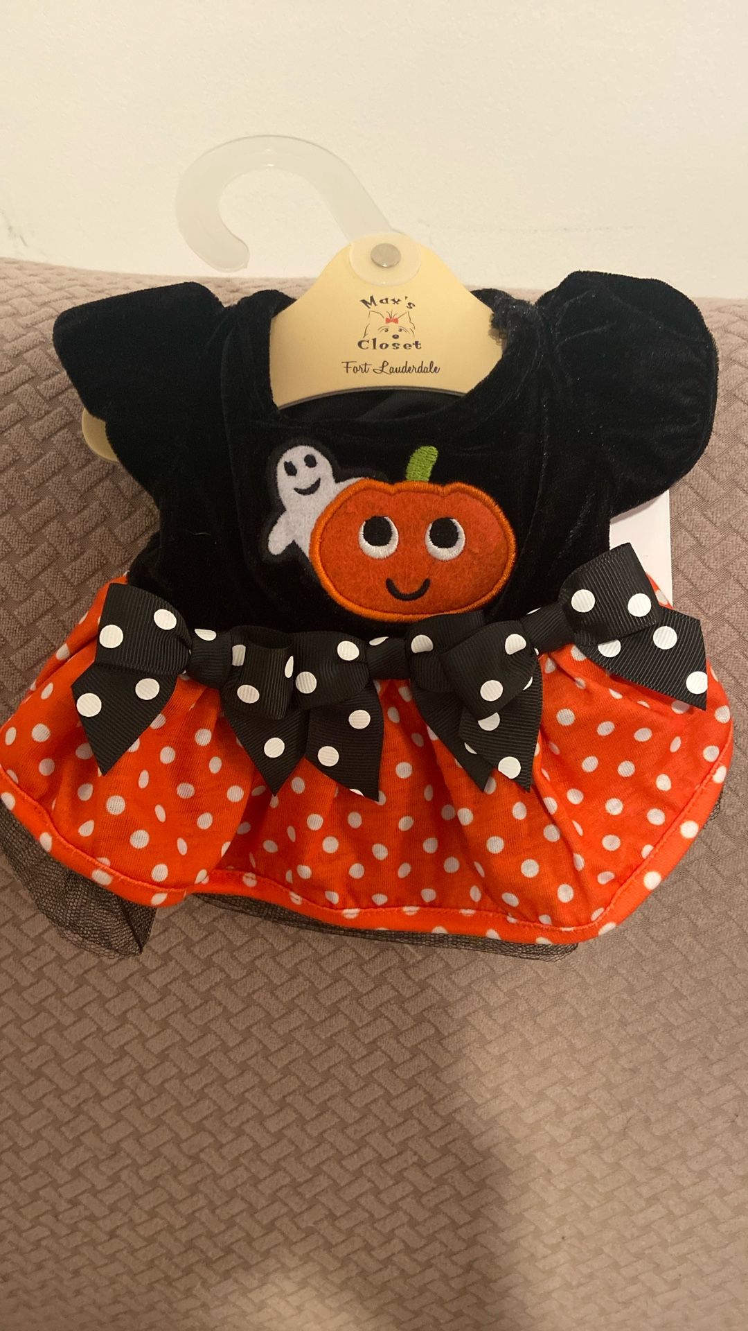 XS DRESS for Small Dog 4-6 Lbs New Never Used