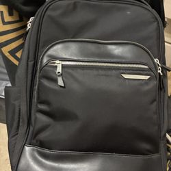 Unisex Swmsonite Black Backpack Barely Used