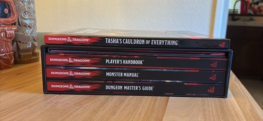 Dungeons and Dragons Book Set