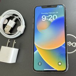 Apple iPhone X 10 Factory Unlocked