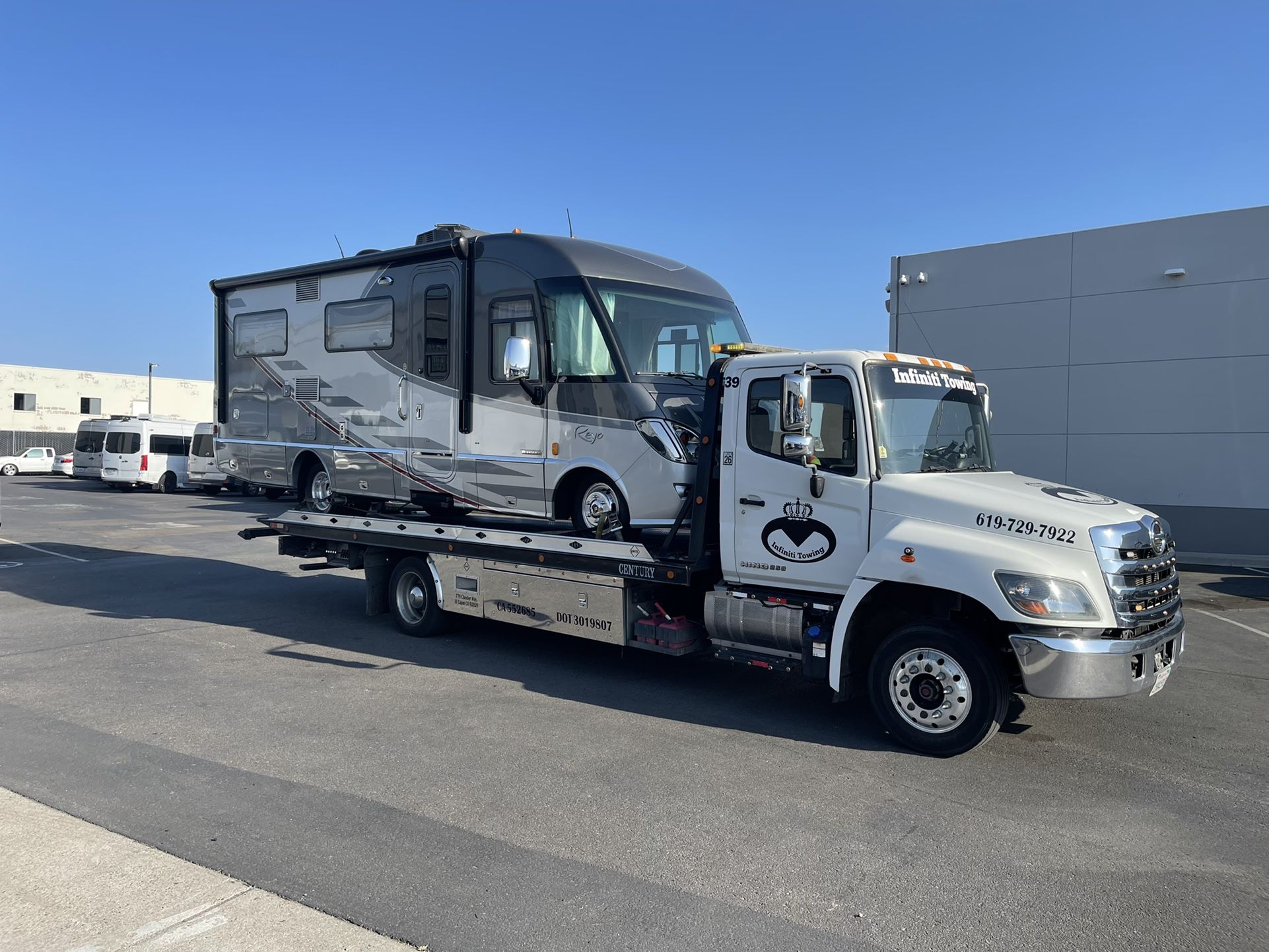 Towing Service San Diego
