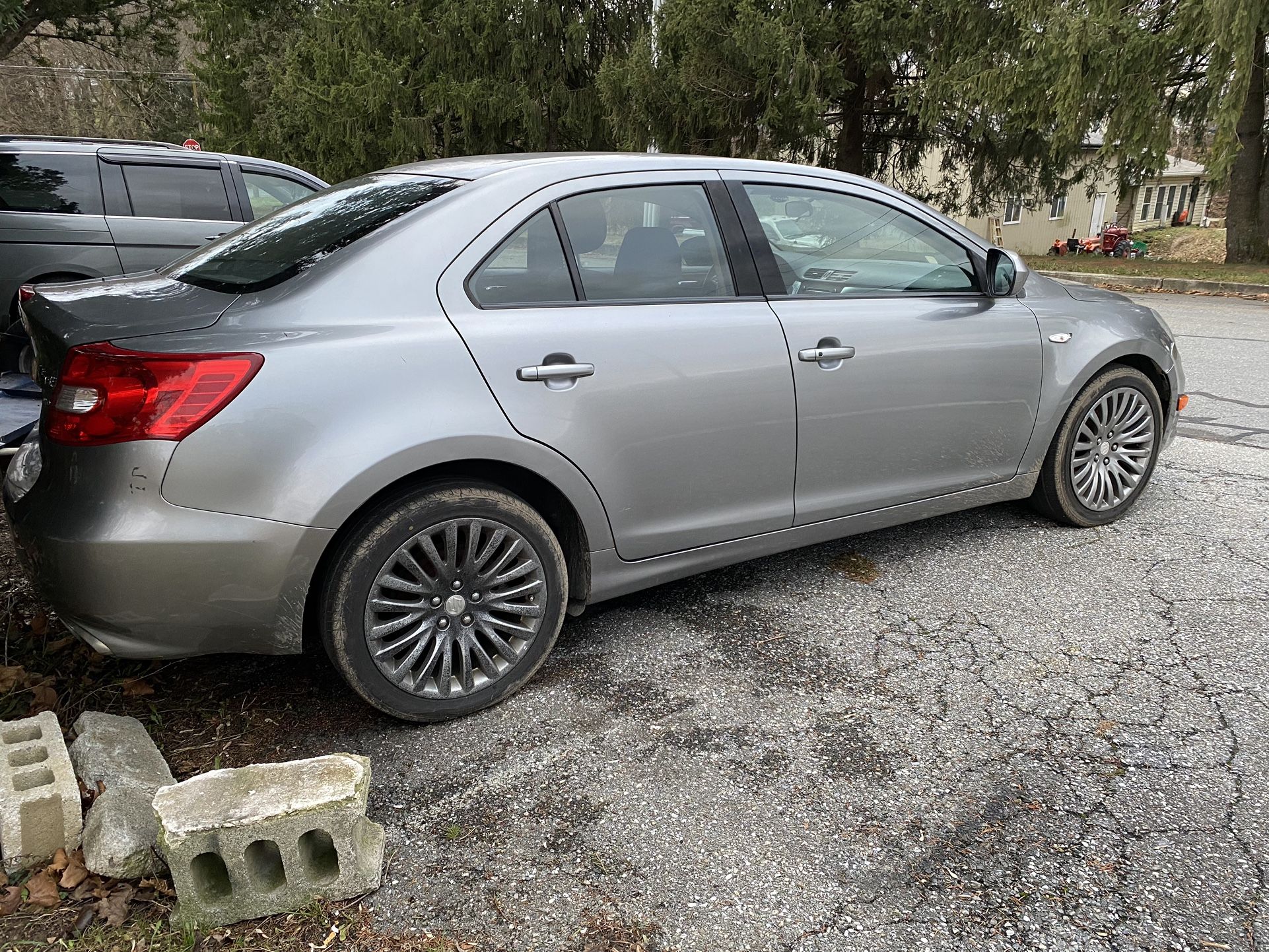 2012 Suzuki Kizashi Parts