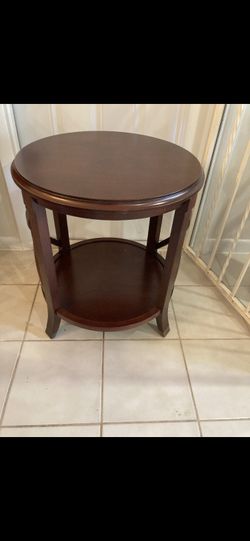 Bombay Side/End Table