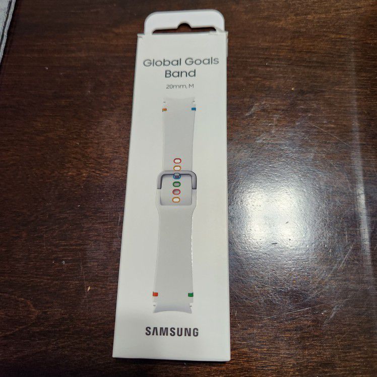 White Samsung Watch Band 20mm Size M