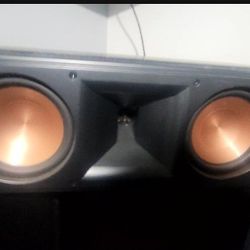 Make a reasonable offer klipsch rc-62 ii Center Speaker