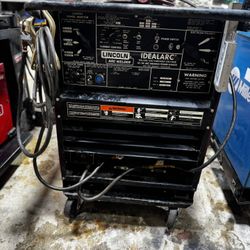 Lincoln Welding Machine 