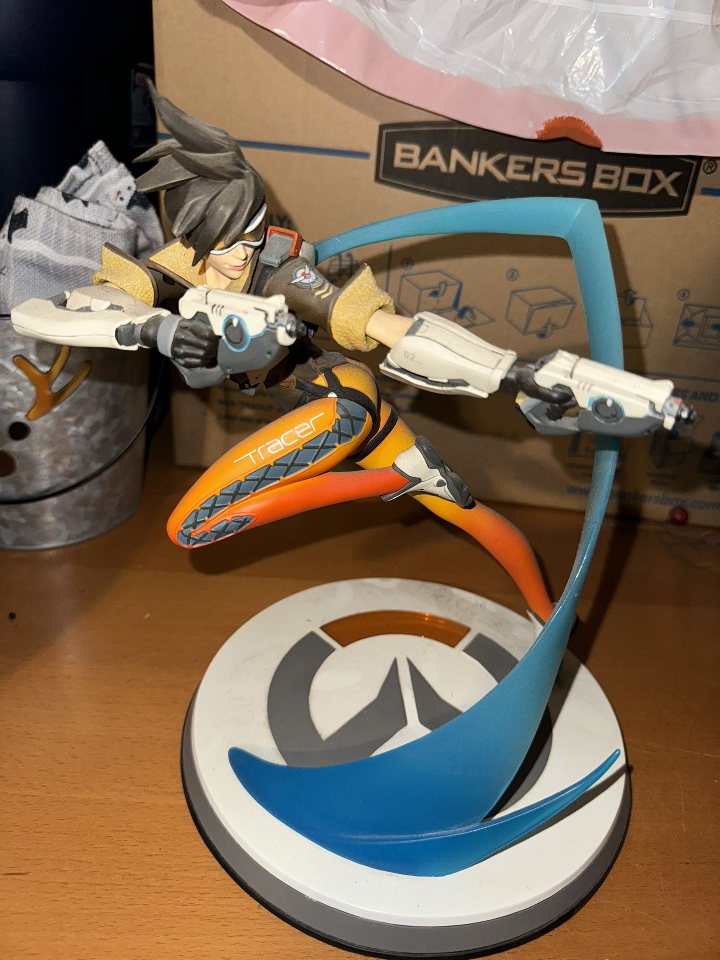overwatch Tracer statue