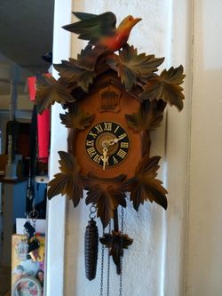 Wooden Coocoo CLOCK