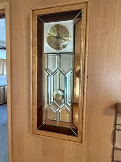 Elite Glassworks Of Oregon Oak Clock