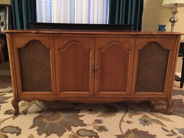 French Provincial Wood Vintage Stereo Radio Cabinet For Sale In