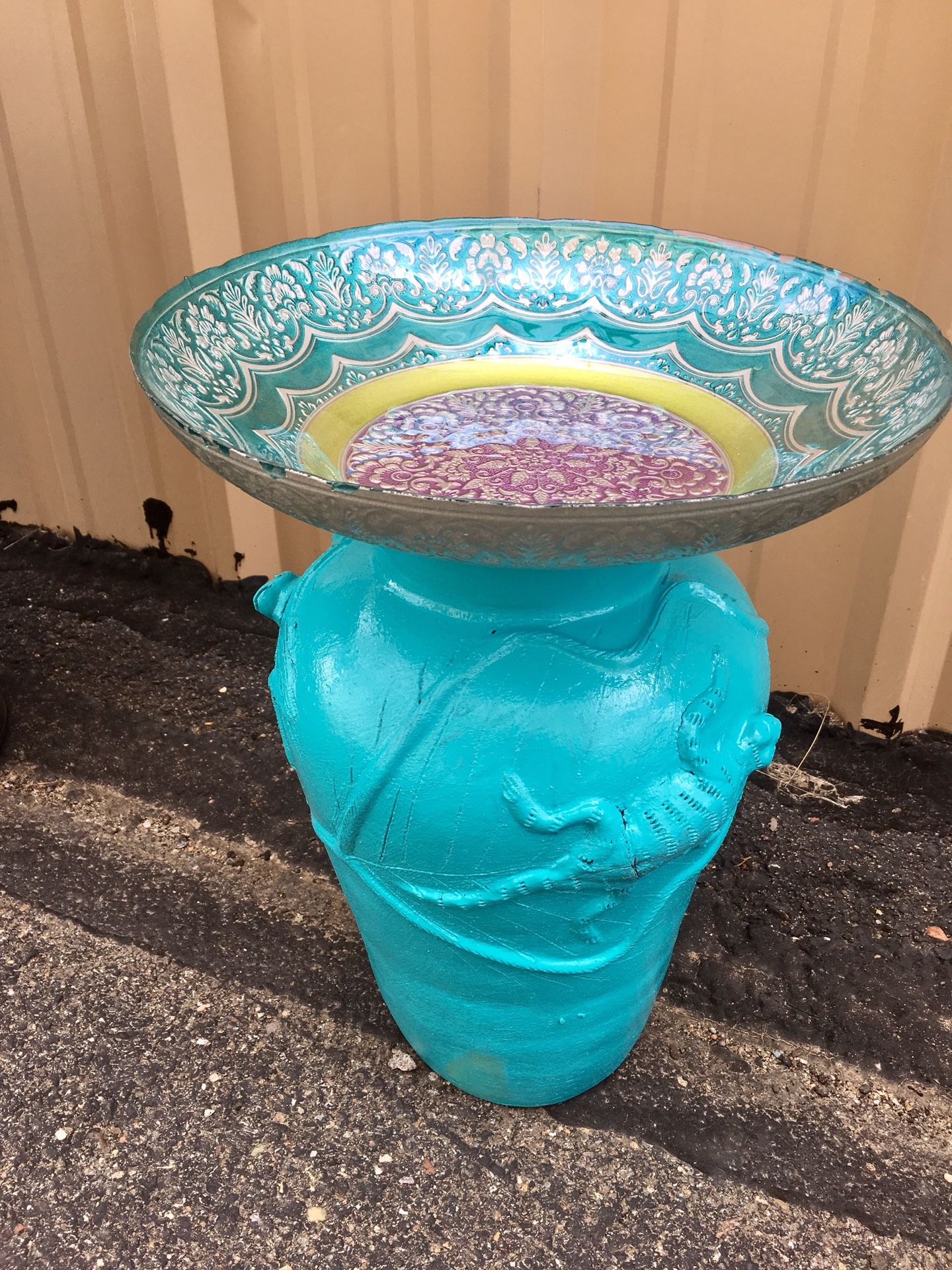 Bird Bath Turquoise! Ornate glass bowl with Pottery stand. Make your garden pop with color!