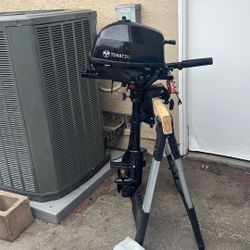 Tohatsu 3.5, 4-stroke Motor.
