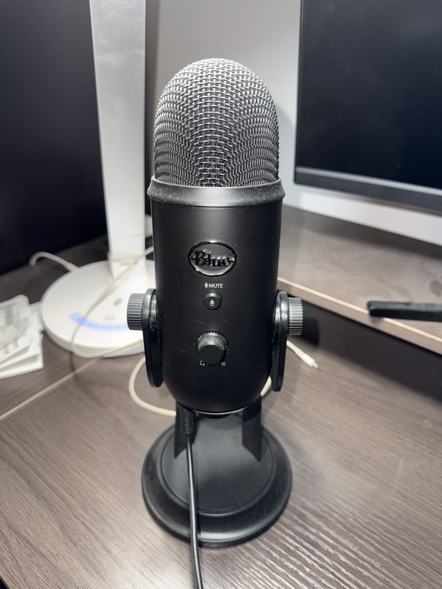 Blue Yeti podcast Mic