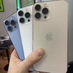Unlocked iPhone 13 Pro Max 256GB - All Colors