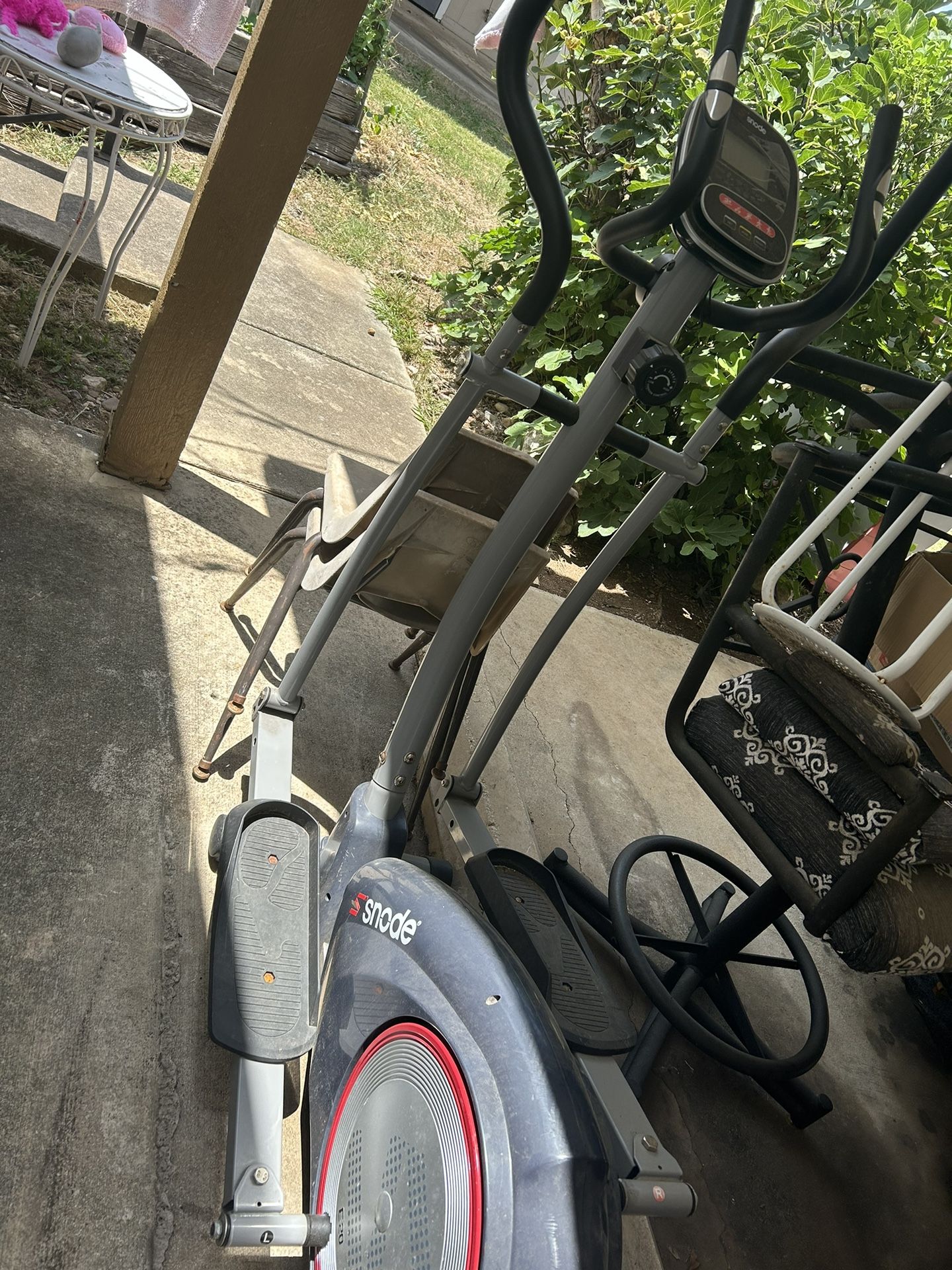 Never Used elliptical