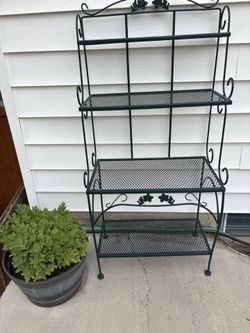 Bakers rack