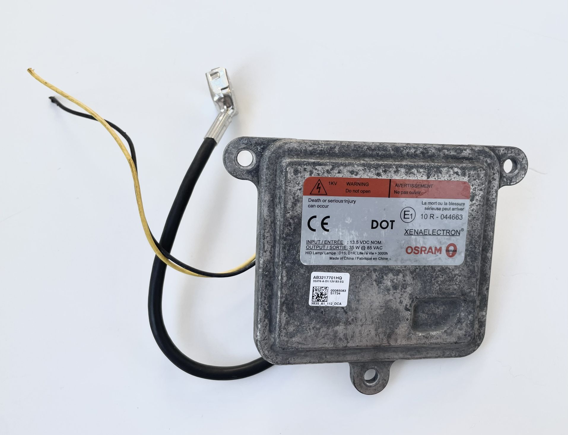 Osram HID Xenon Headlight Ballast Module Computer Unit OEM 10R-044663