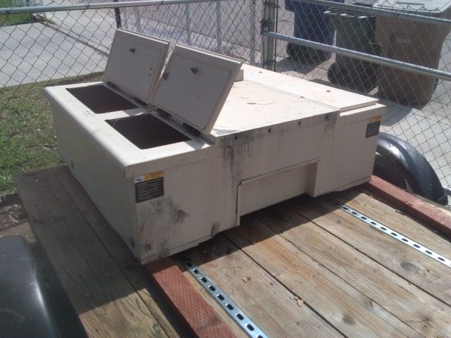 Food Service Cart With 4 Coolers