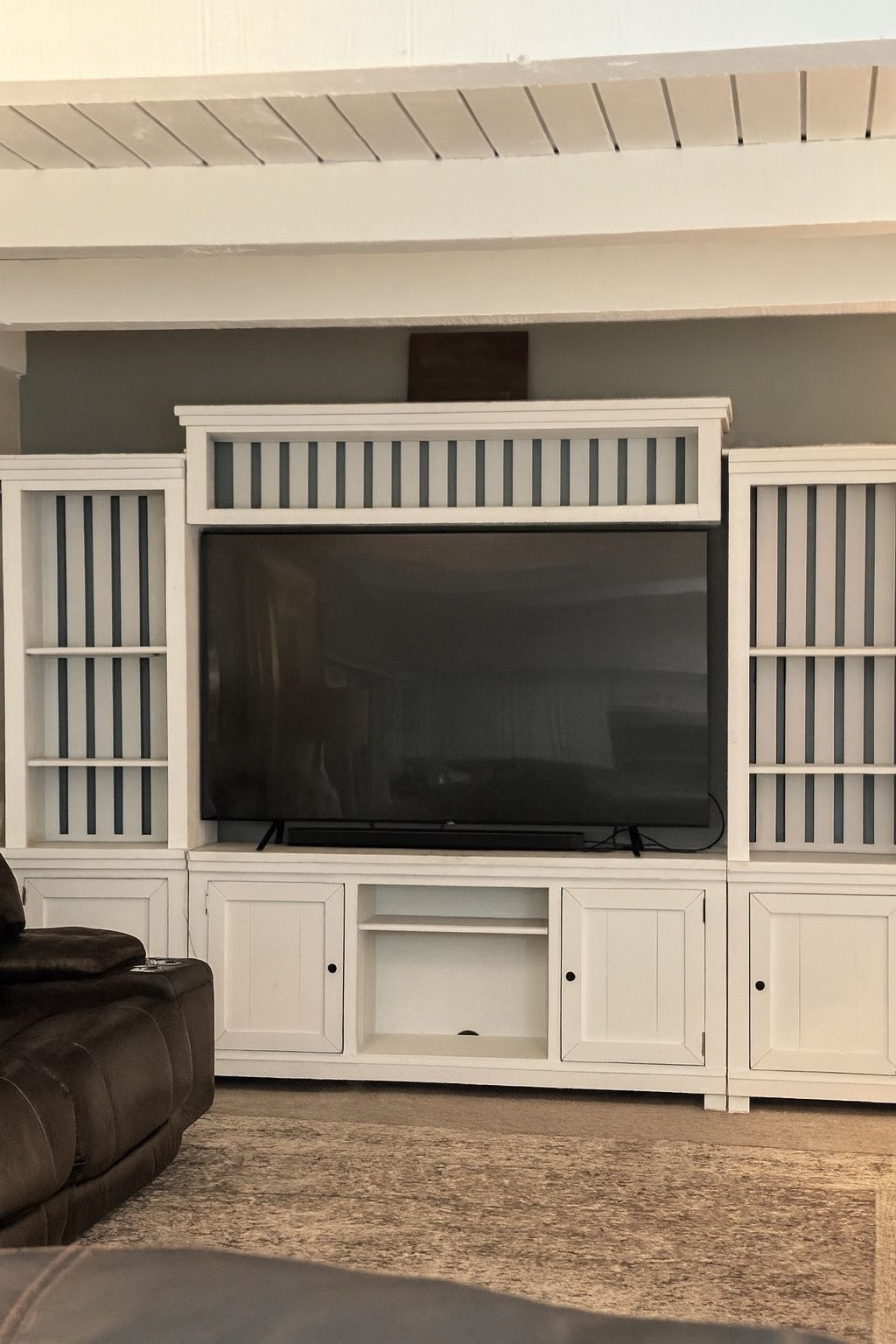 Living Spaces Farmhouse Style Into Entertainment Center