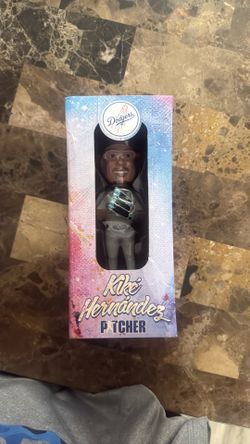 Kike Bobble head Pitcher