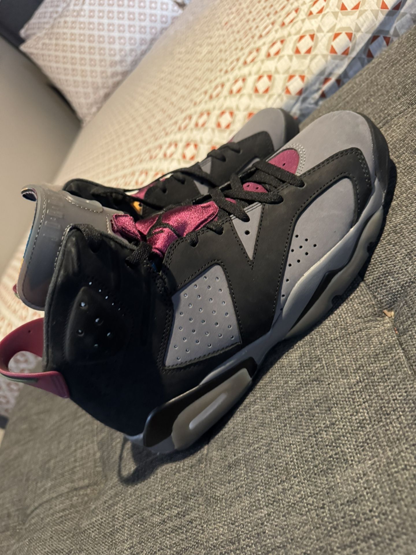 Air Jordan 6 Retro Bordeaux
