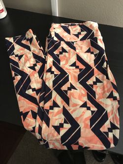 Lularoe TC leggings lot of 4 pieces.