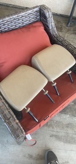 2008 to 2014 Silverado Tahoe headrest