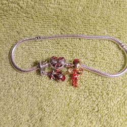 Pandora Spiderman 22 Inch Bracelet And Two Charms