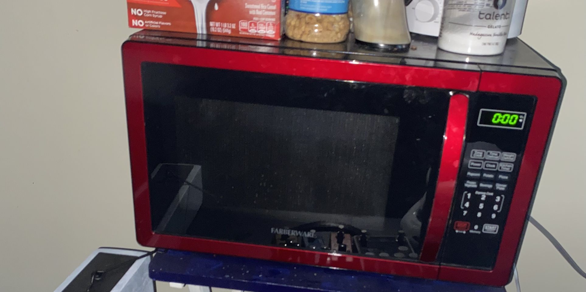 Red Farberware Microwave - Works