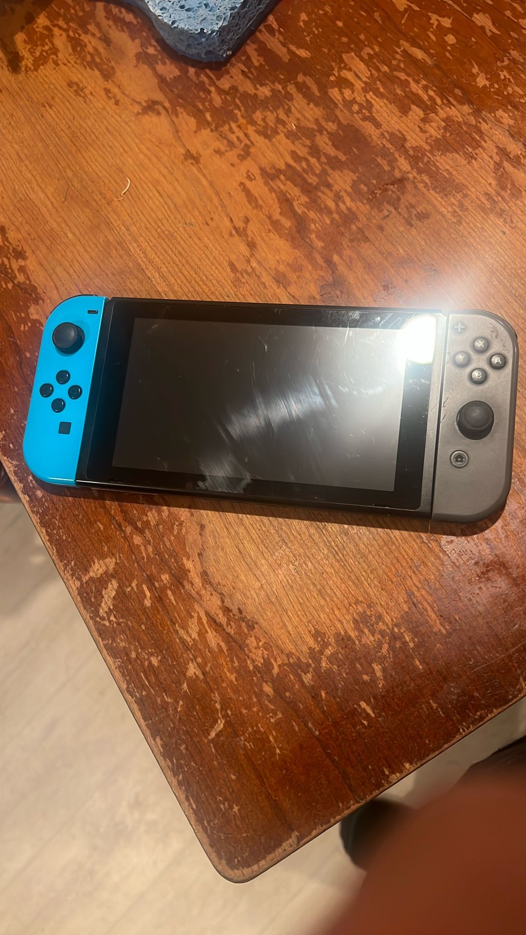 Unpatched V1 Nintendo Switch Modabble